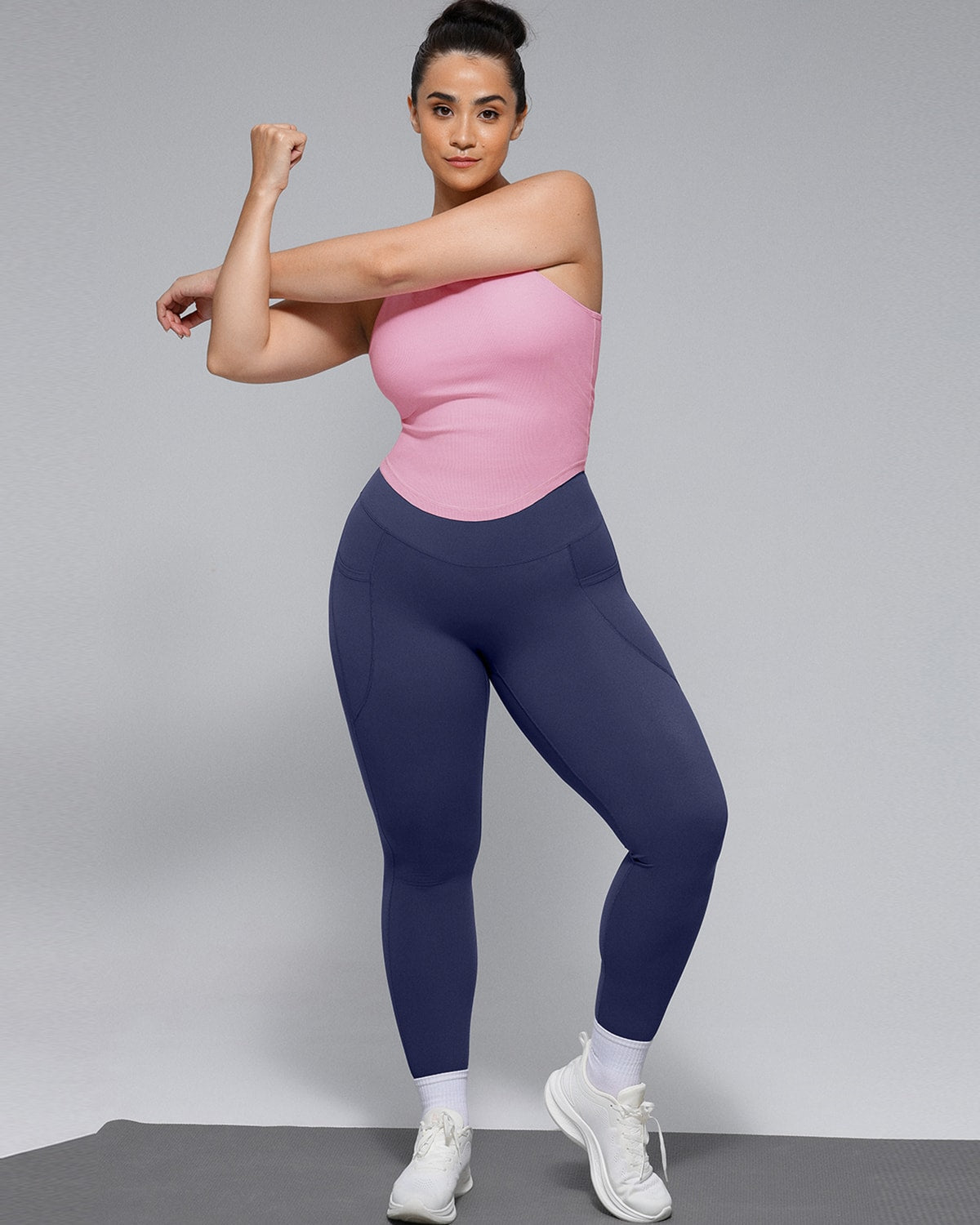 NeoSweat® Semaxslim® shaping leggings with high waist and side pockets