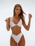 Be Yourself® Naomi's Kisspep - V-neck bikini with modeling effect