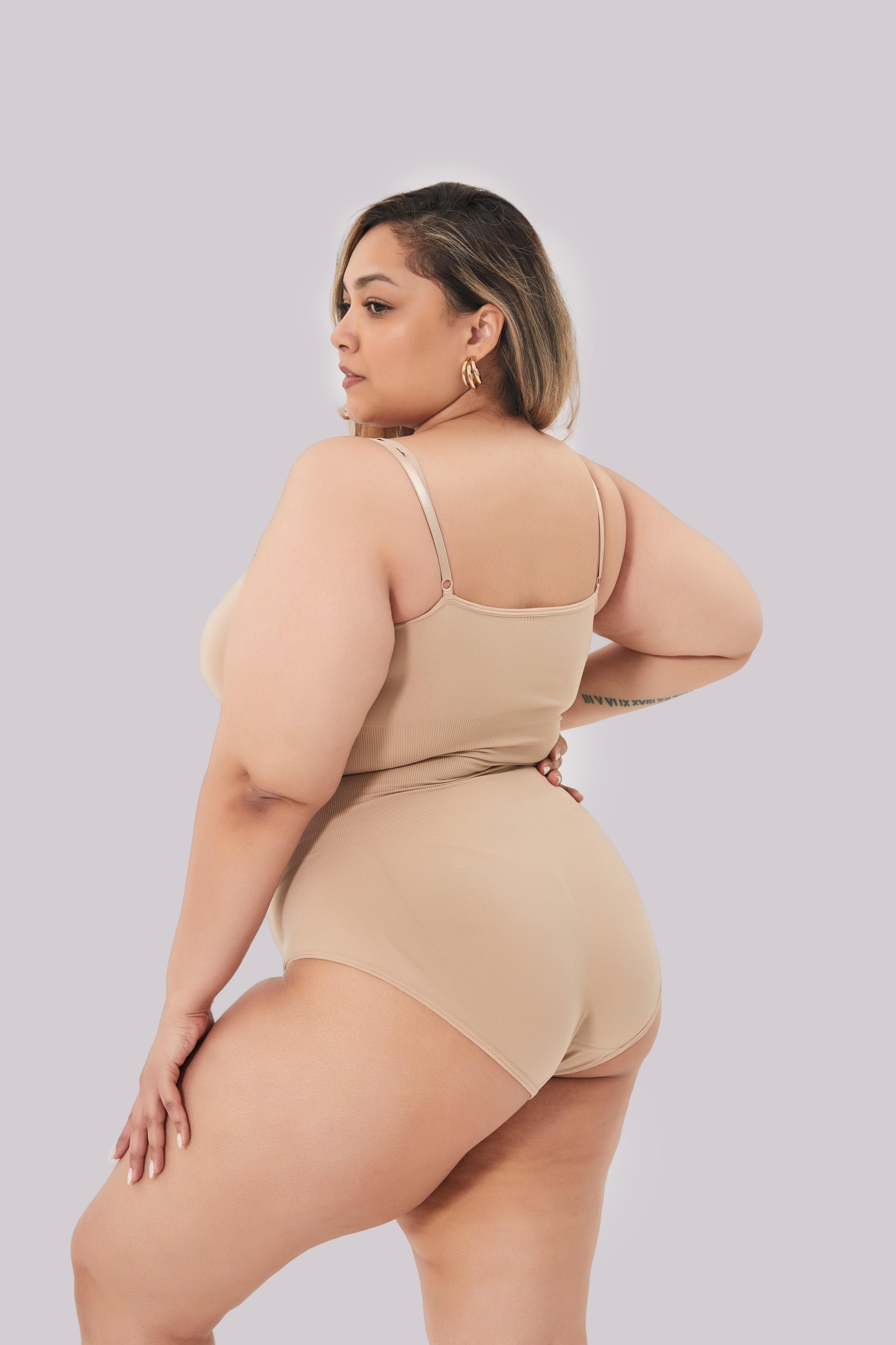 Be Yourself® Sarah's NAD - Elegant and comfortable body shaper