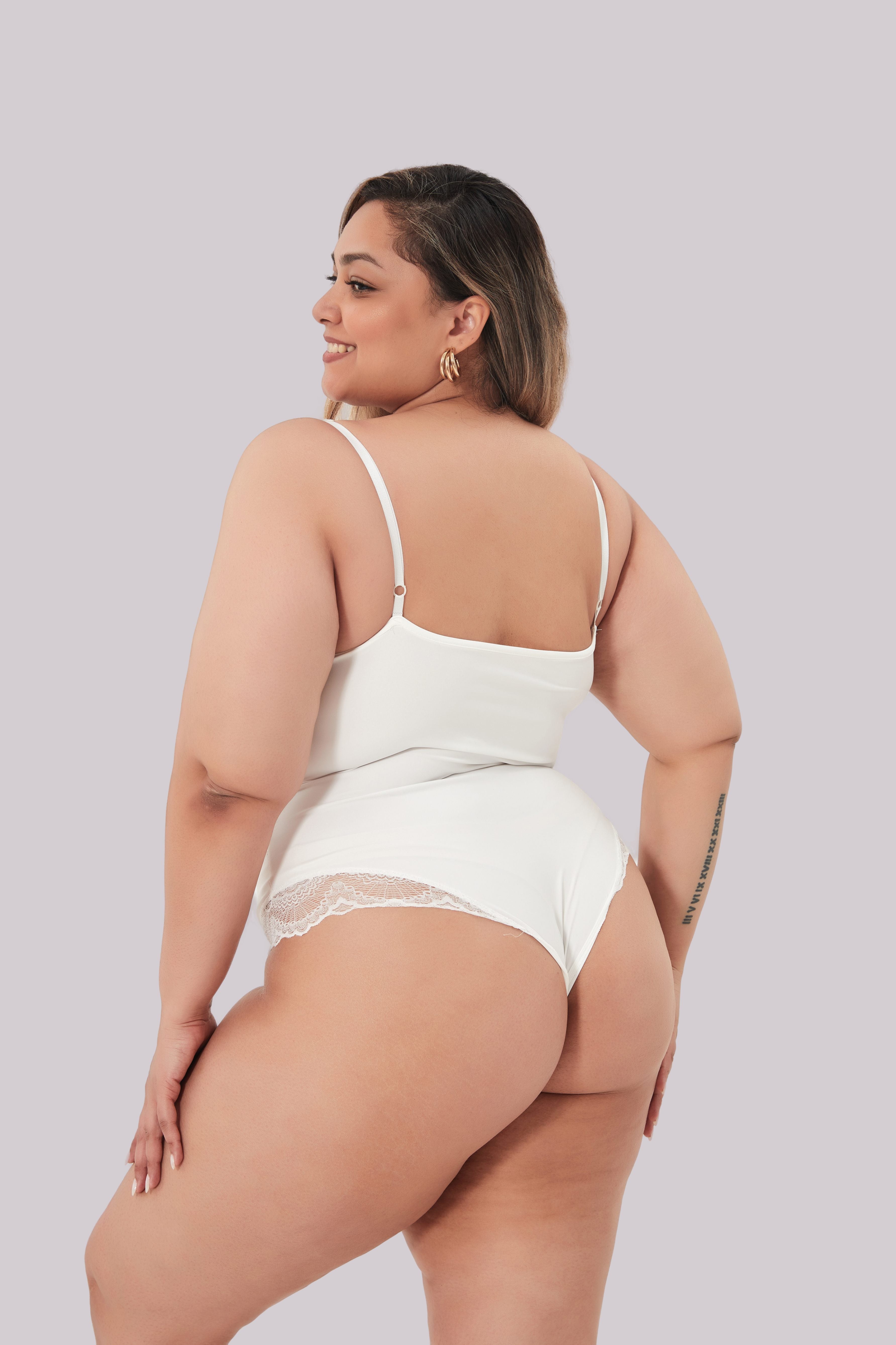 Be Yourself� Rosaline's Mots - Shapewear Lace Bodysuit